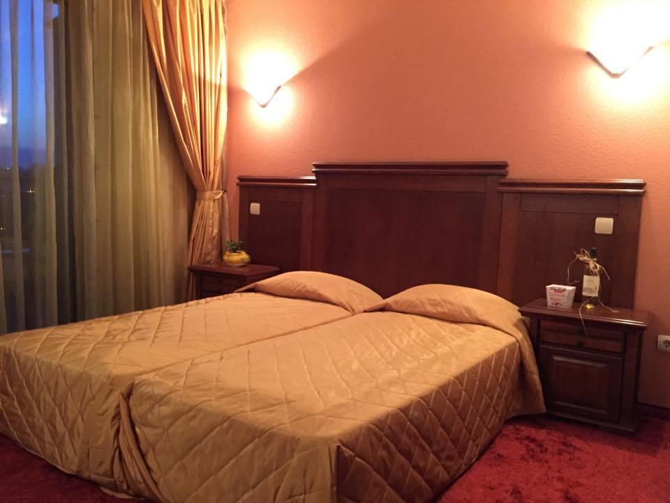 Boliari Hotel Veliko Tŭrnovo Exterior photo