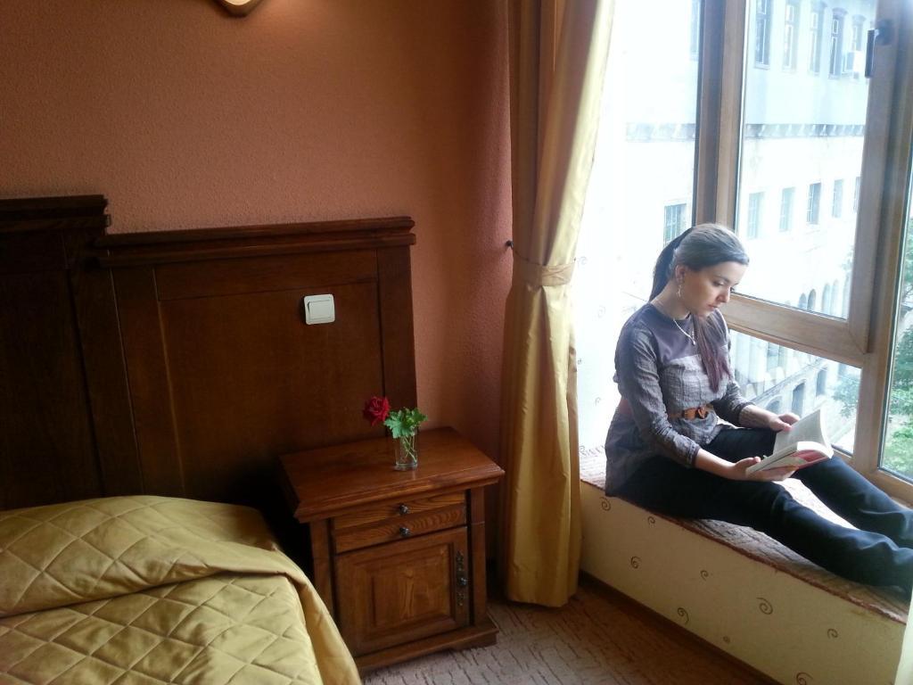 Boliari Hotel Veliko Tŭrnovo Room photo